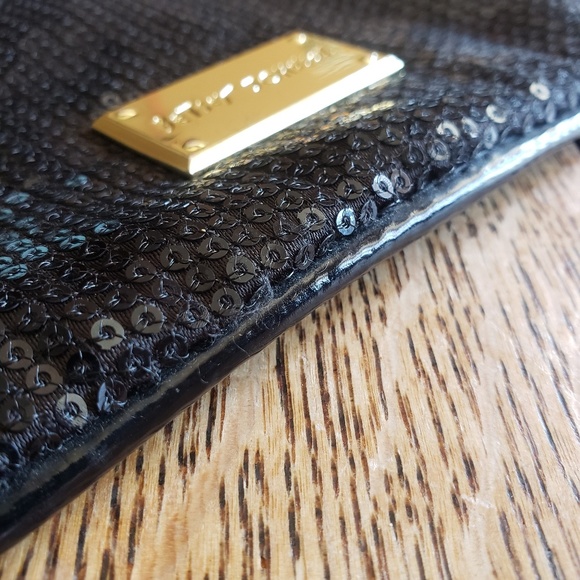 Betsey Johnson Sequined Wristlet - Picture 4 of 5